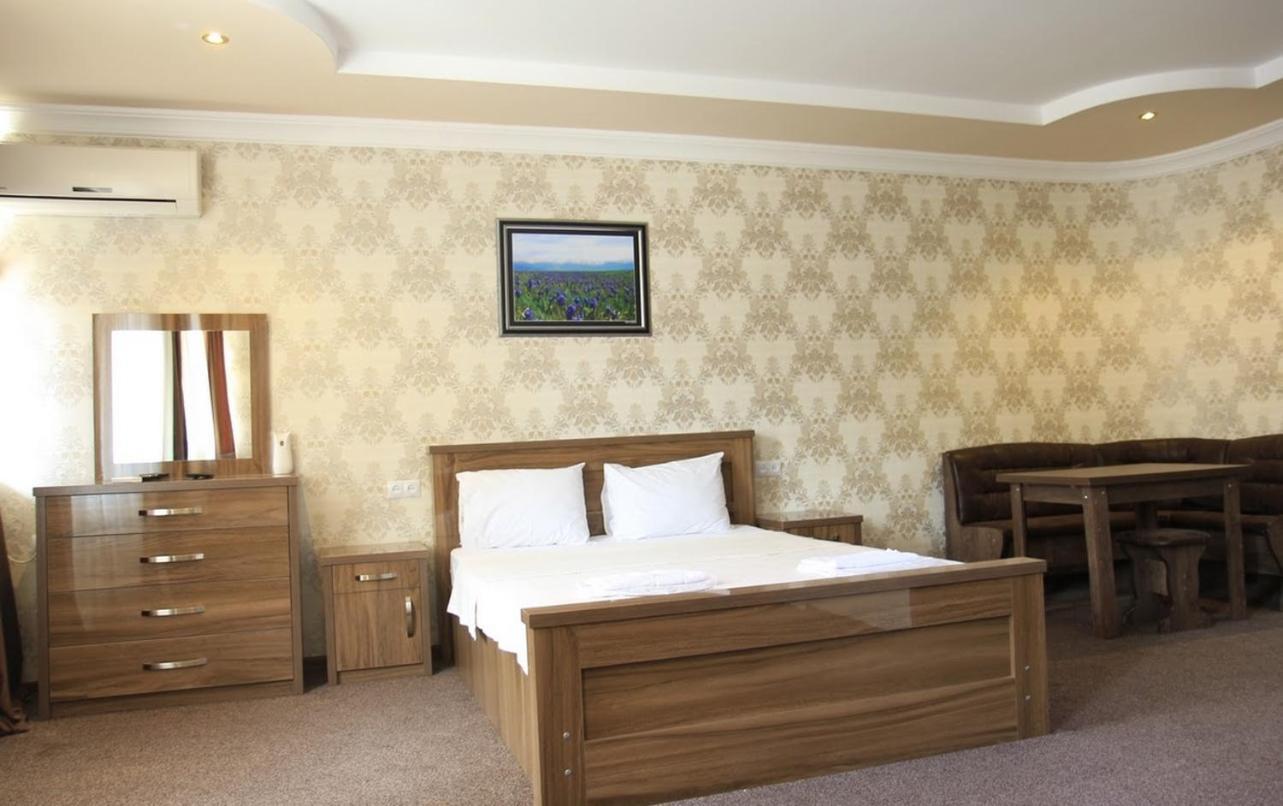 Royal Hotel Tbilisi Zewnętrze zdjęcie