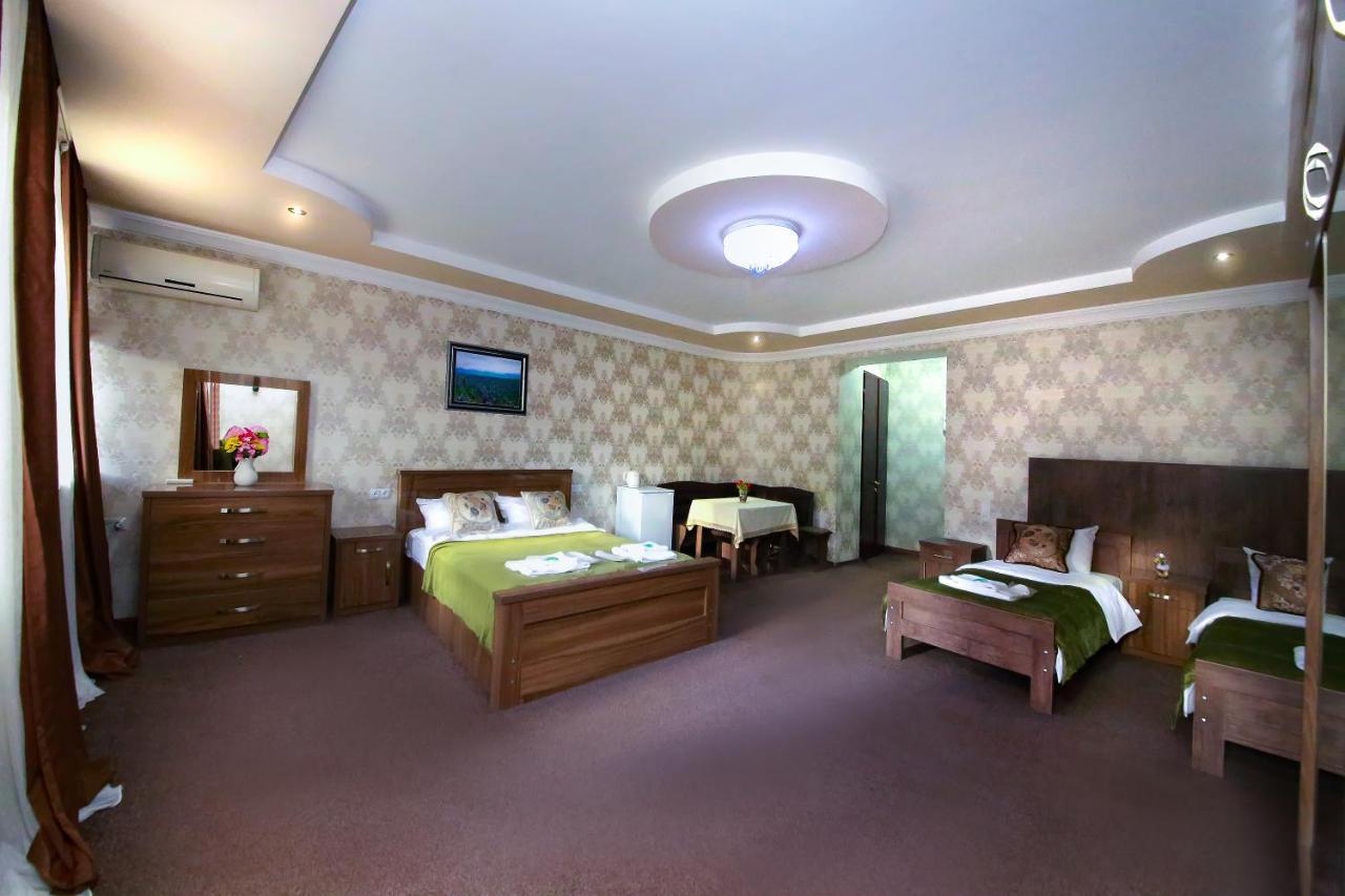 Royal Hotel Tbilisi Zewnętrze zdjęcie