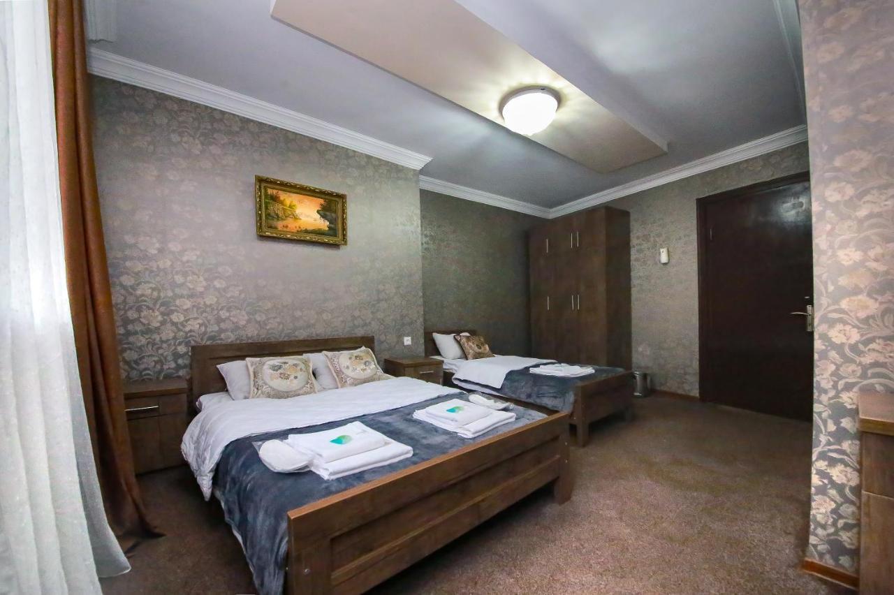 Royal Hotel Tbilisi Zewnętrze zdjęcie
