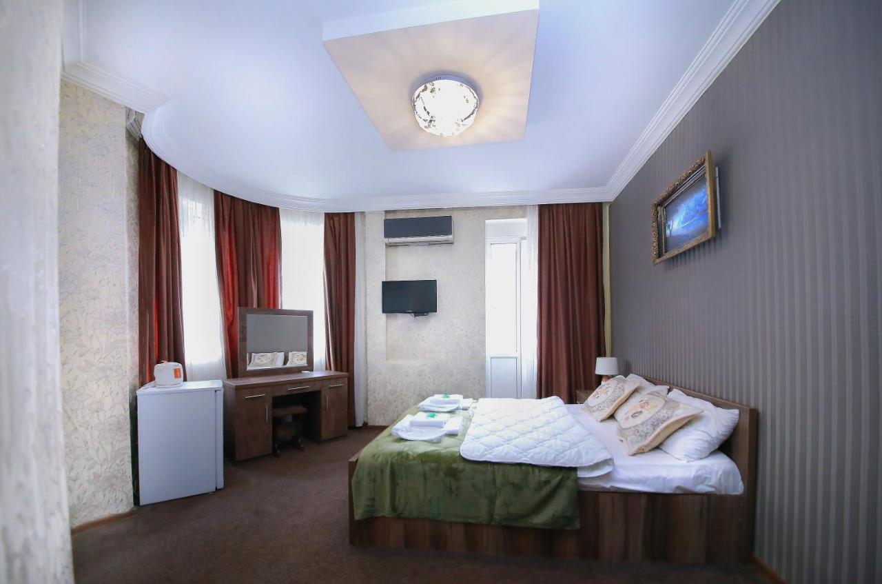 Royal Hotel Tbilisi Zewnętrze zdjęcie