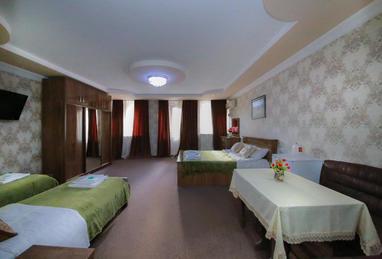 Royal Hotel Tbilisi Zewnętrze zdjęcie