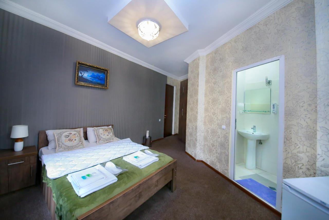 Royal Hotel Tbilisi Zewnętrze zdjęcie