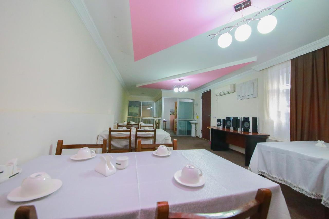 Royal Hotel Tbilisi Zewnętrze zdjęcie